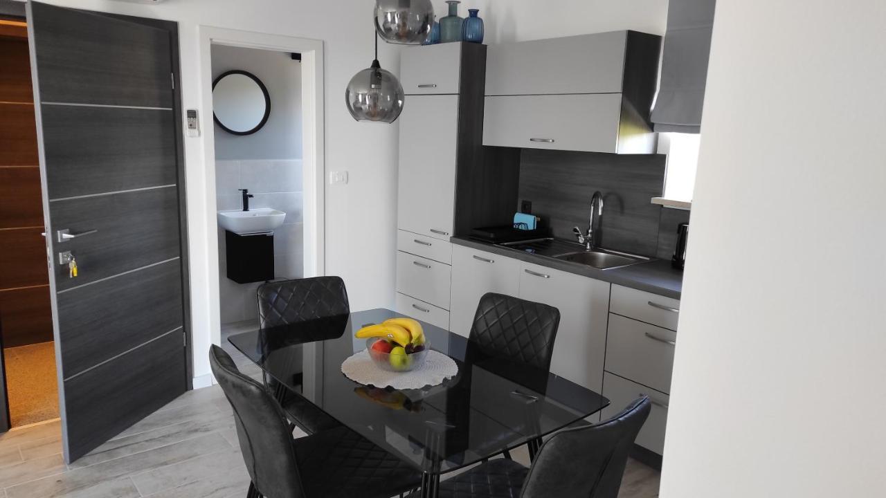 New Apartment Vivano V I D With Amazing View Zambratija  Esterno foto