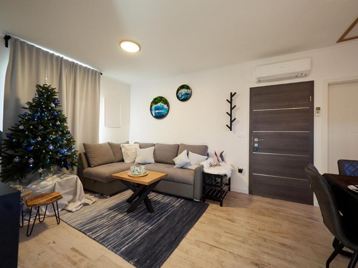 New Apartment Vivano V I D With Amazing View Zambratija  Esterno foto